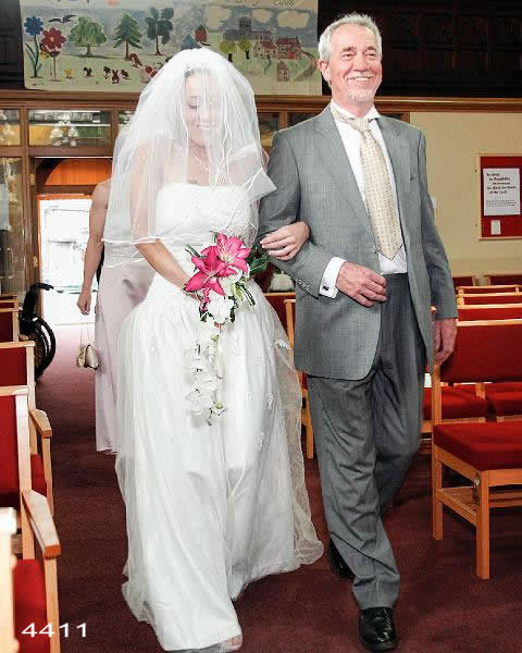 RM1_080705-4411_fL.jpg - Wedding of Jocelyn and Anthony at Tewkesbury Methodist Church: 05-07-08