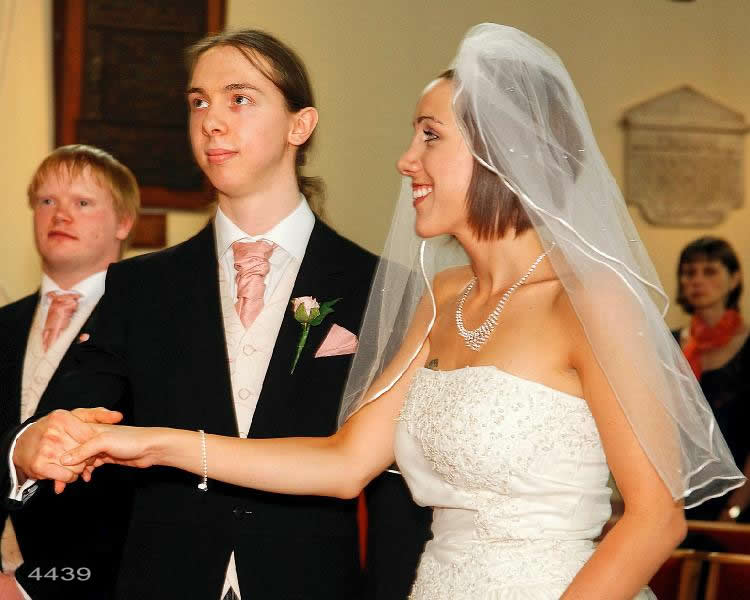 RM1_080705-4439_fL.jpg - Wedding of Jocelyn and Anthony at Tewkesbury Methodist Church: 05-07-08