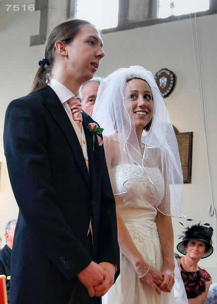 RM2_080705-7516_fM.jpg - Wedding of Jocelyn and Anthony at Tewkesbury Methodist Church: 05-07-08