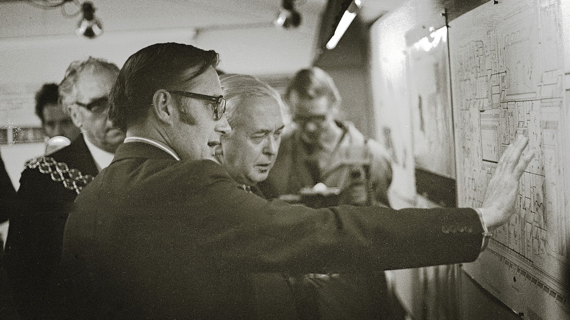 Then City Architect Bill Reed points out features of the project to Prime Minister, Harold Wilson.